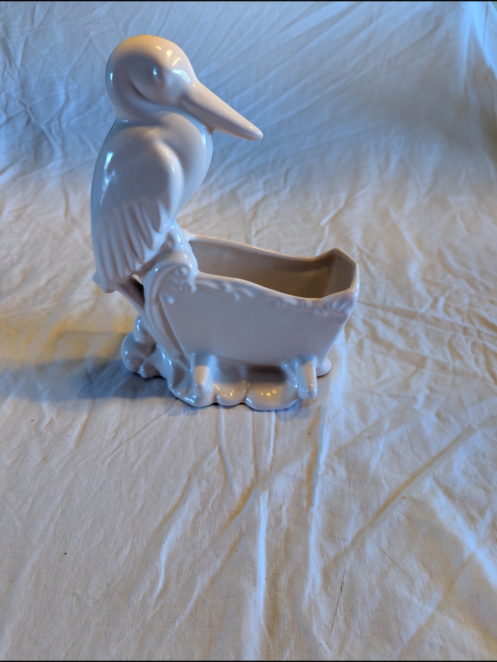 2/90$ White Ceramic Heron Decorative Planter